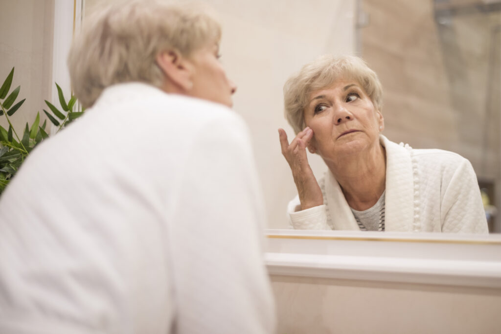 Resilience in Wrinkles